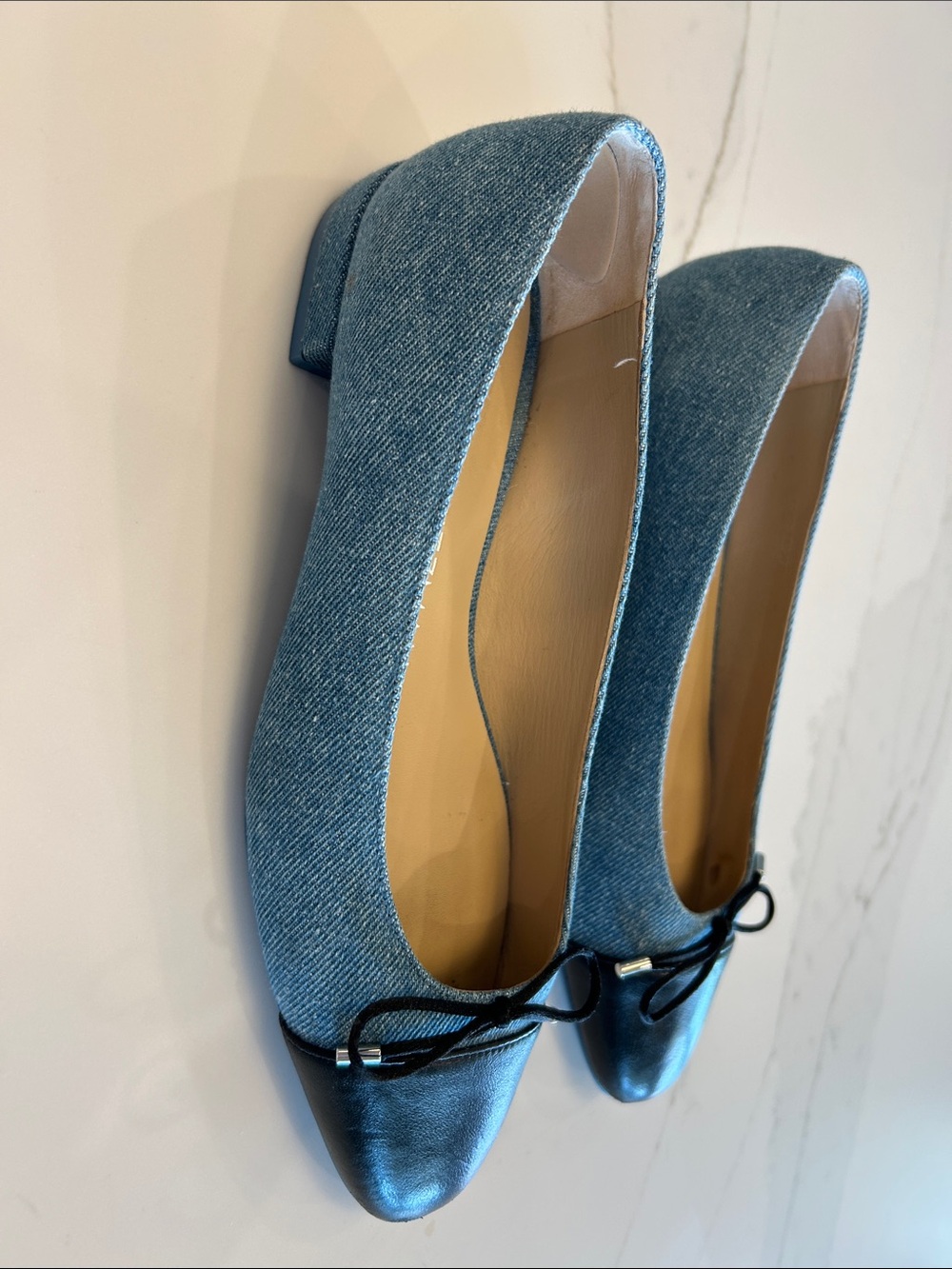Stuart Weitzman Denim Blue Ballet Flats with Black Cap Toe - Picture 2 of 9